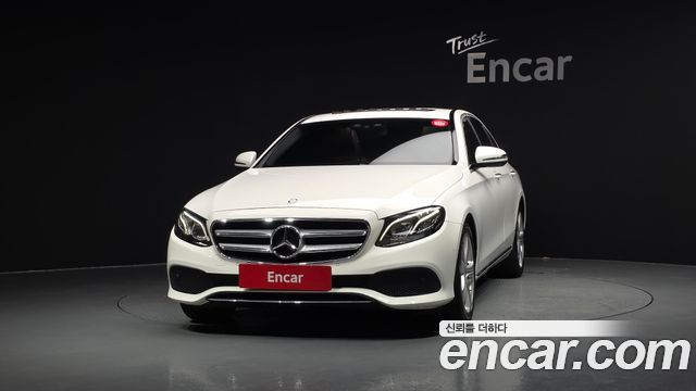 Mercedes-Benz E-Class из Кореи Encar