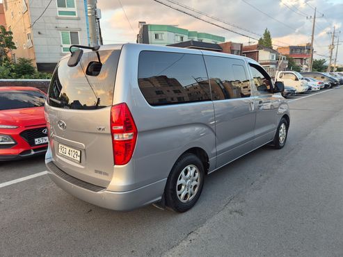 Hyundai Starex 5-Seater VAN CVX Premium — пробег 185 902 км — фото 4 из 5
