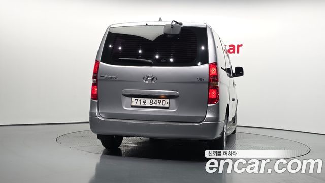 Hyundai Starex Wagon 11-Seater Smart — пробег 129 344 км — фото 4 из 5
