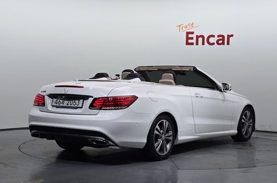 Mercedes-Benz E-Class E200 Cabriolet — пробег 71 468 км — фото 2 из 5
