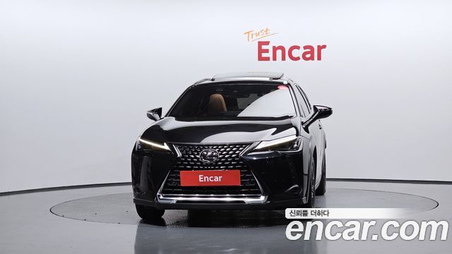 Lexus UX 2.0 2WD — пробег 38 328 км — фото 3 из 5