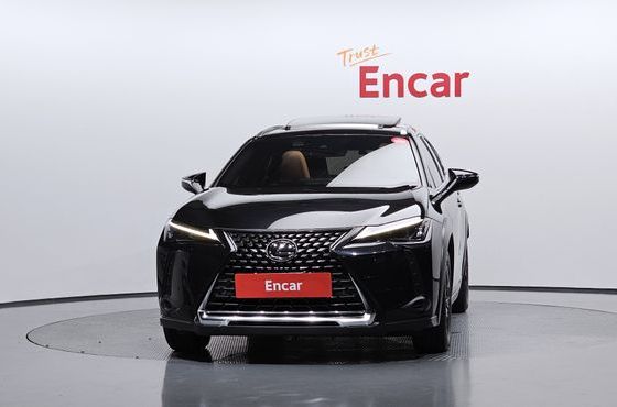 Lexus UX 2.0 2WD — пробег 38 328 км — фото 3 из 5