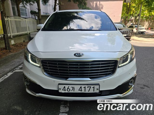 Kia Carnival 9-seater Prestige — пробег 159 370 км — фото 2 из 5