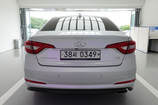 Hyundai Sonata LPI Premium — пробег 104 399 км — фото 4 из 5