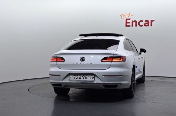 Volkswagen Arteon 2.0 TDI Prestige — пробег 51 218 км — фото 4 из 5