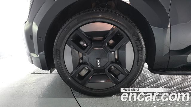 Kia EV9 из Кореи Encar
