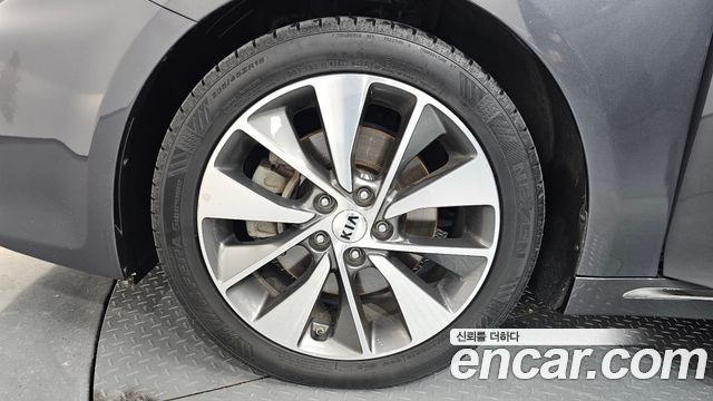 Kia K5 из Кореи Encar