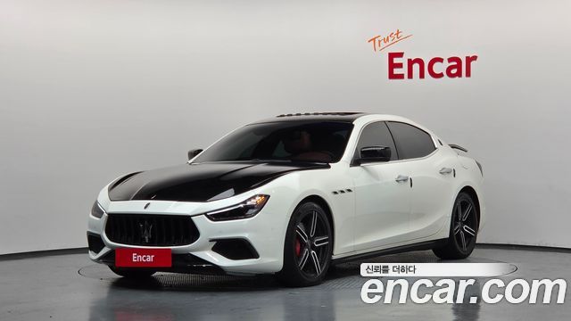 Maserati Ghibli из Кореи Encar