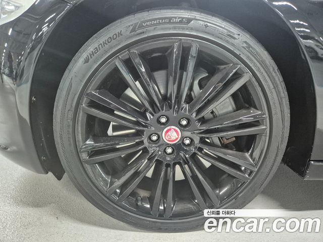 Jaguar XJ из Кореи Encar