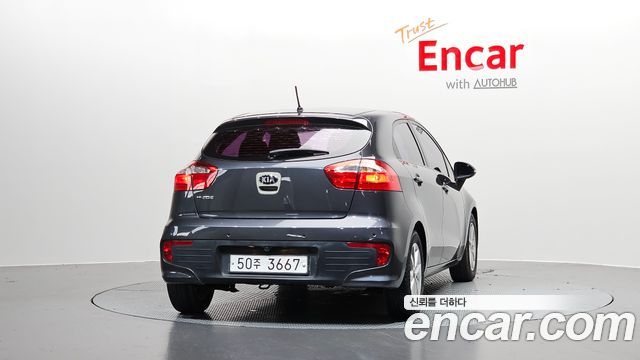 Kia pride из Кореи Encar