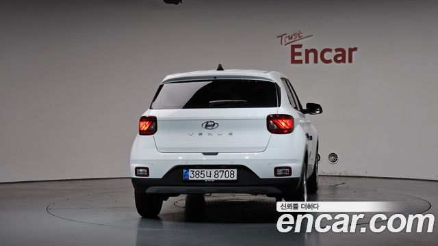 Hyundai Venue из Кореи Encar