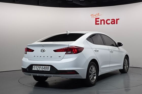 Hyundai AVANTE 1.6 Smart — пробег 91 004 км — фото 2 из 5