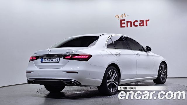 Mercedes-Benz E-Class из Кореи Encar