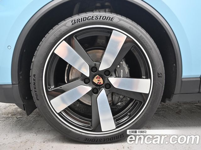 Porsche Macan из Кореи Encar