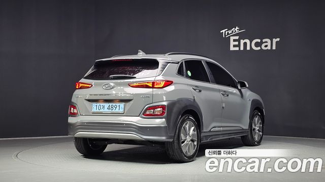 Hyundai Kona Premium — пробег 77 715 км — фото 2 из 5