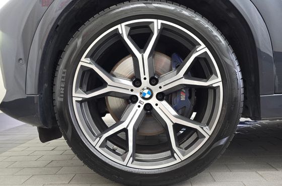 BMW X6 xDrive40i M Sport — пробег 82 991 км — фото 5 из 5