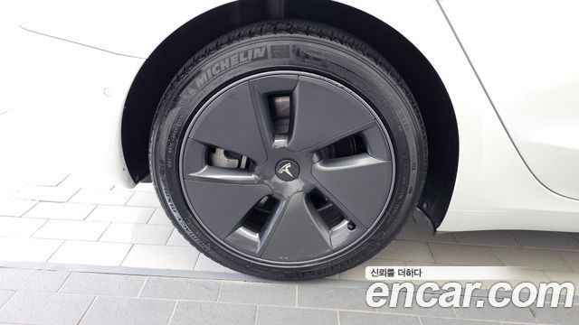 Tesla Model 3 Long Range AWD — пробег 40 646 км — фото 5 из 5