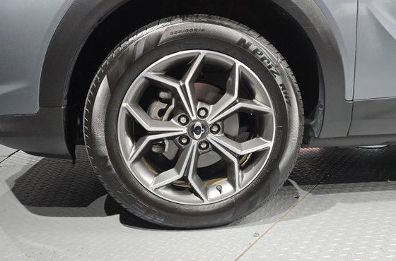 Ssangyong KORANDO Gasoline 1.5 4WD C7 — пробег 28 497 км — фото 5 из 5