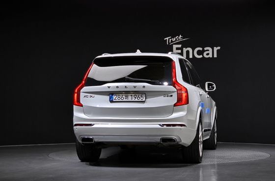 Volvo XC90 D5 Inscription — пробег 150 584 км — фото 4 из 5