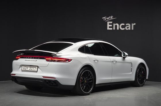 Porsche Panamera 4.0 Turbo — пробег 58 656 км — фото 2 из 5