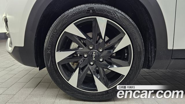 Kia Seltos из Кореи Encar