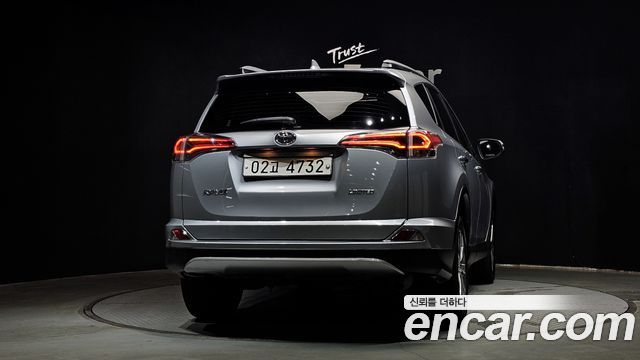 Toyota RAV4 из Кореи Encar
