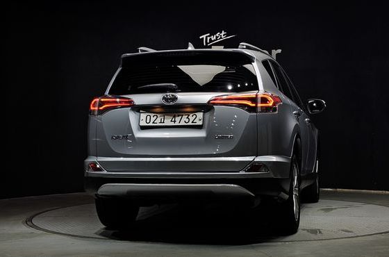 Toyota RAV4 2.5 2WD 4th — пробег 74 860 км — фото 4 из 5