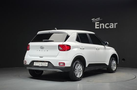 Hyundai Venue 1,6 Premium — пробег 41 070 км — фото 2 из 5