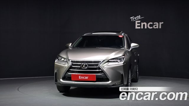 Lexus NX Executive — пробег 105 646 км — фото 3 из 5