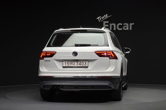 Volkswagen Tiguan 2.0 TDI Prestige — пробег 72 772 км — фото 4 из 5