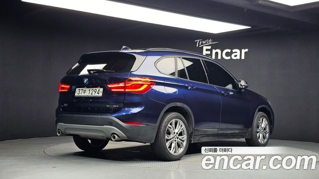 BMW X1 xDrive 18d Joy — пробег 135 868 км — фото 2 из 5
