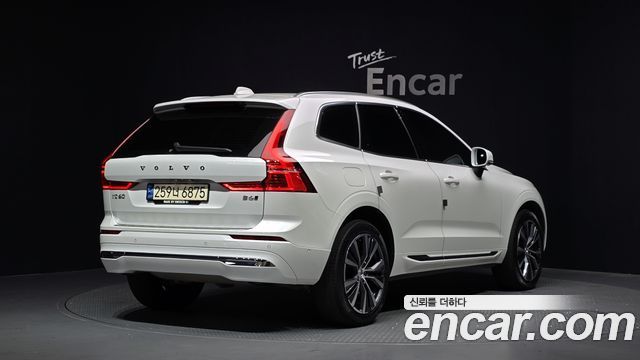 Volvo XC60 B6 Inscirtion — пробег 65 588 км — фото 2 из 5