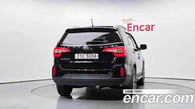 Kia Sorento Diesel 2.0 2WD Trendy — пробег 151 782 км — фото 4 из 5