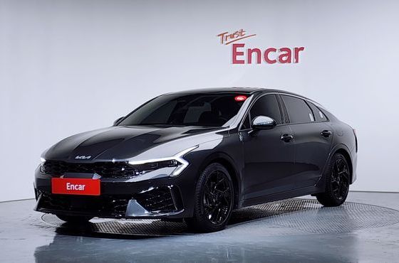 Kia K5 2.0 Signature — пробег 6 734 км — фото 1 из 5