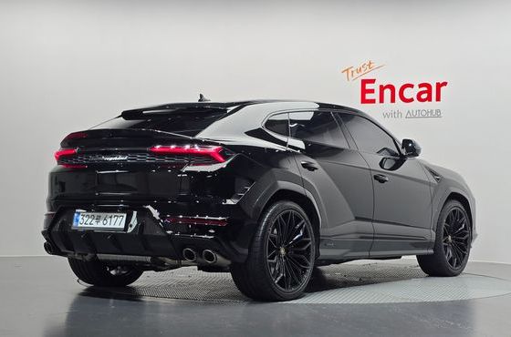Lamborghini Urus 4.0 V8 SE — пробег 446 км — фото 2 из 5