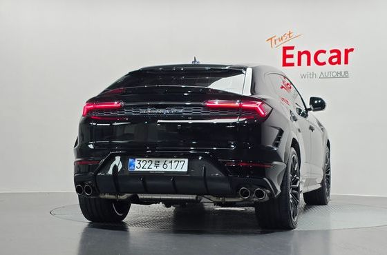 Lamborghini Urus 4.0 V8 SE — пробег 446 км — фото 4 из 5