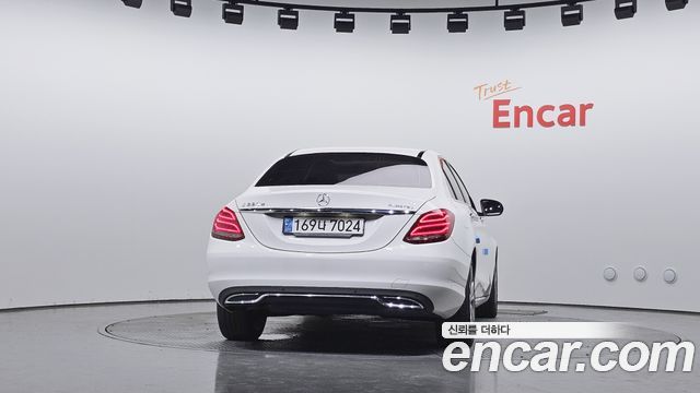 Mercedes-Benz C-Class из Кореи Encar