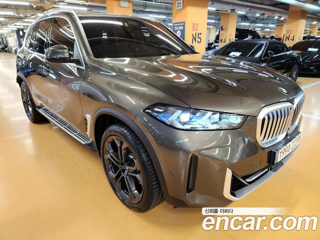 BMW X5 xDrive 40i xLine — пробег 6 500 км — фото 3 из 5
