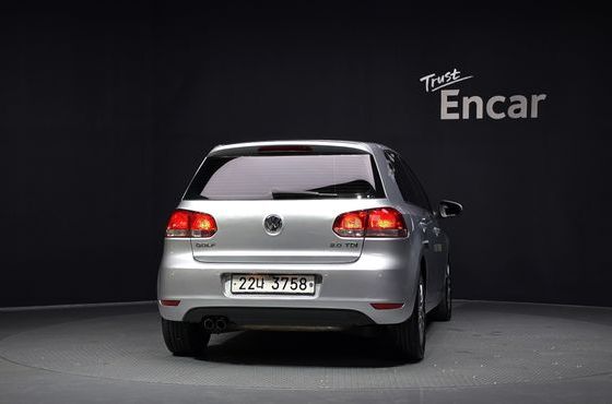 Volkswagen Golf 2.0 TDI — пробег 91 297 км — фото 4 из 5