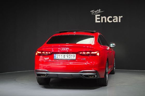 Audi A5 40 TFSI Quattro Sportback — пробег 129 589 км — фото 4 из 5