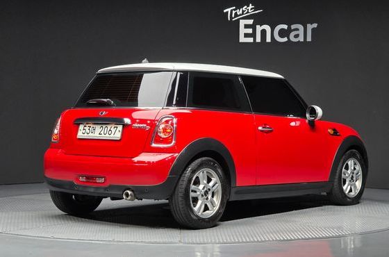 Mini Cooper Special Edition Second Generation — пробег 94 784 км — фото 2 из 5