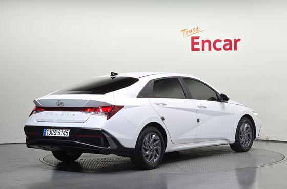 Hyundai AVANTE Smart — пробег 50 375 км — фото 2 из 5