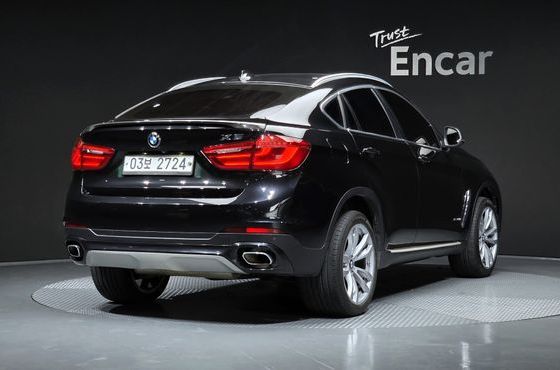 BMW X6 xDrive 30d — пробег 144 018 км — фото 2 из 5
