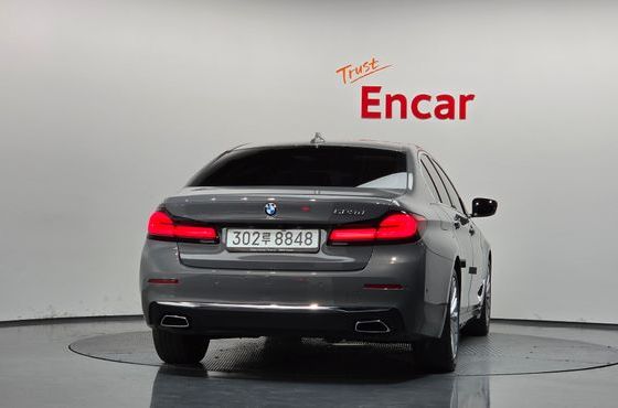 BMW 5-Series 523d Luxury — пробег 57 120 км — фото 4 из 5