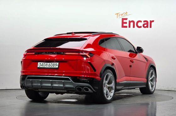 Lamborghini Urus 4.0 V8 — пробег 13 289 км — фото 2 из 5