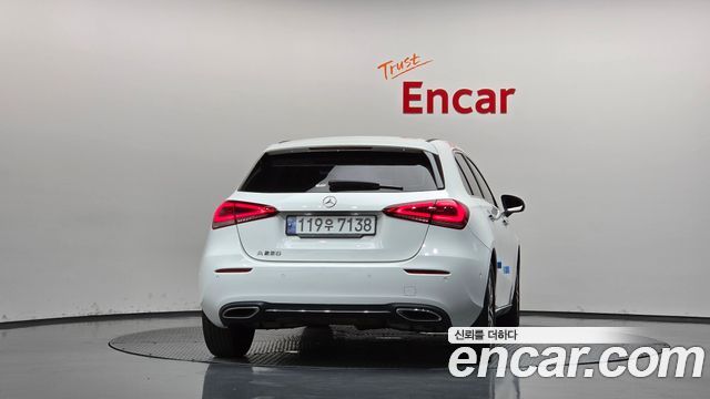 Mercedes-Benz A-Class из Кореи Encar
