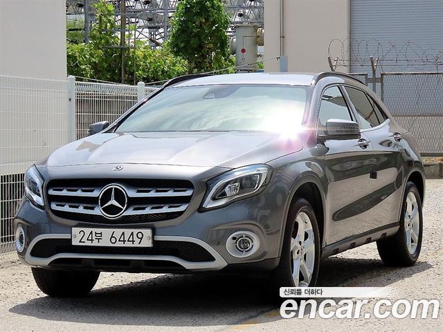 Mercedes-Benz GLA-Class GLA220 — пробег 33 078 км — фото 1 из 5