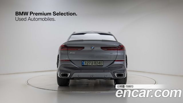 BMW X6 xDrive40i M Sport — пробег 4 810 км — фото 3 из 5