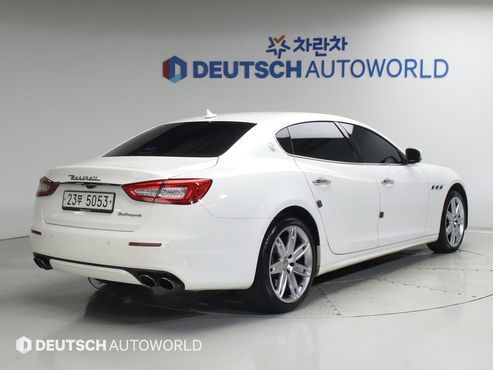 Maserati Quattroporte 3.0 V6 Granlusso — пробег 50 500 км — фото 2 из 5