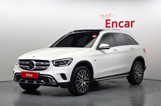 Mercedes-Benz GLC-Class GLC300e 4MATIC — пробег 32 657 км — фото 1 из 5